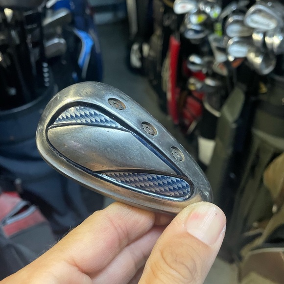 Naples Bay Hybrid Iron In RH / graphite shaft in regular flex - Picture 2 of 6